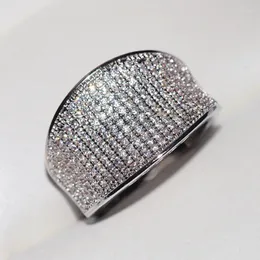 Anelli di colore argento di alta qualità ad anello di alta qualità con zircone Stoomen Fashion Wedding Engagement Gioielli di Natale 2024