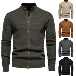 Blusas masculinas tricotaram o temperamento retrô casual cardigã botão de cor de gola alta sólida etono e inverno moda jacke