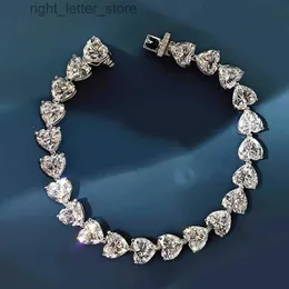 Pulseira de pulseira S925 Silver Bracelet Full Diamond Heart Bracelet 7 * 7 Jóias de moda feminina 5A Factory de Zircão Direct Vendas YQ240409