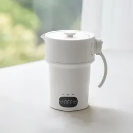 Chaleira elétrica dobrável de 220V 0,6L Viagem portátil de água elétrica chaleira inteligente chaleira isolada com leite