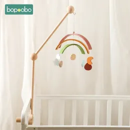 Baby Cartoon Rainbow Mobile Hanging Rattles Toys Wooden 012 Months Bed Bell Hanger Crib Wood Holder Arm Bracket 240409