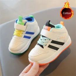 Sneakers per bambini scarpe sportive inverno e velluto ragazzi scarpe da ginnastica per scarpe bianche ricariche per bambini traspiranti