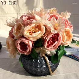 Flores decorativas Fleurs Artificiel 12 Cabeça/PCS Flor artificial Rose Lily Silk para Decoração de Decoração de Casa de Casamento