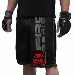 Shorts 1 pezzi di alta qualità di alta qualità Shorts MMA Trains Trunks White/Nero traspirabile MMA Shorts Polyester