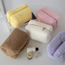 1 PC Girl Soft Travel Cosmetic Bag Organizer Case Cute Lady Make Up Case Nödvändigheter Solid Color Plush Makeup Bag For Women