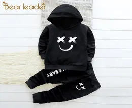 Bear Leader Boys Herbst Fashion Casual Clothing Sets Cartoon Muster Hoodied Tops und Briefdruckhosen 26 Jahre Kinder Anzug 6190911