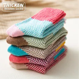 Women Socks HSS Thicken Winter Wark Wool Girl's Sox Cotton Harajuku Stars Pattern