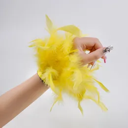 Sexy Feather Cuffs For Women Bracelet Plume Handcuffs ostrich Feather Cuffs Manicure hand photo cuffs Anklet Bracelet