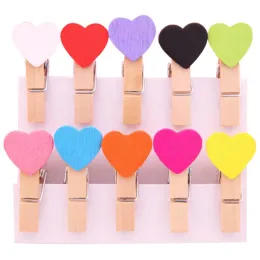 10pcs/lotto piccolo taglia 3,5x0,7 cm Calco di legno naturale di cuore Clip foto 3,5 cm Clip artigianali per la decorazione del matrimonio