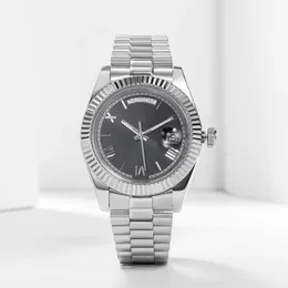 Männer Watch Designer Uhren hochwertiges Top -Tag -Datum Luxusdiamanten Automatische mechanische Bewegung Uhren Männer Edelstahl wasserdichtes Armbanduhr mit Box