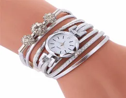 여자 039s는 팔찌 주위의 Diamondencrusted Personality Winding the Bracelet Watch Montre Femme Acier inoxydable 53601972를 감시합니다.