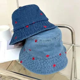 Berretti ricamato a cuore cotone estate jeans cappellino cappello per cappello per donne pescatori da viaggio all'aperto da donna da donna all'ingrosso