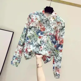 Blouses femininas Blusa floral vintage chifon chiffon de mangas compridas, design de outono da primavera Camisas de Mujer Womens Tops camisetas