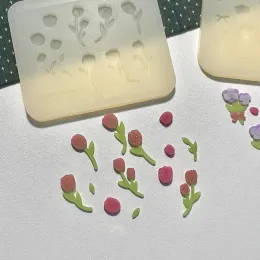 TULIP Flower Heart Stampo Shaker Resina Resin Filler Sabbine in silicone e shaker Riempimento stampo per la produzione di gioielli a sospensione fai -da -te.