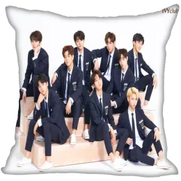 Populära Stray Kids Hot Sale Pillow Case High Quality Satin Fabric Pillow Case Decorative Pillow Cover Wedding Decorative