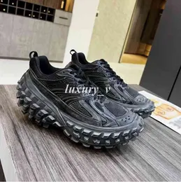 Designer lässige Schuhe beige schwarze Verteidiger Sneaker Männer Frauen Nylon Gummi -Plattform Reifenschuhe die Hacker -Projekt Trainer Herdcx