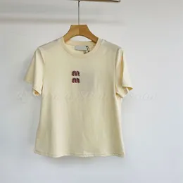 Magliette da donna di alta qualità per perle color beige t-shirt in stile lettera