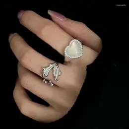 Küme Yüzük Panjbj 925 Sterling Gümüş Moonstone Muz Yaprak Yüzüğü Kadınlar için Kız Hediye Kalp Özgürlüğü Açılış Takı Damlası