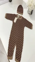 Ragazze per bambini Romper di design per bambini a manica lunga salta in cotone per neonati lettera di cotone pagliaccetto abbigliamento per 8457666