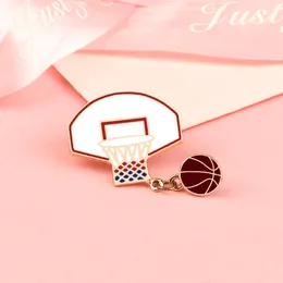 Koszulka Lapel Pins kobiety mężczyźni sportowe broszki kulkowe Enami koszykówki piłkarski browią