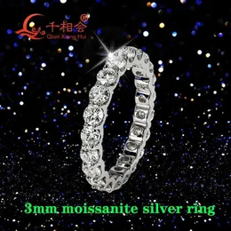 حلقات الفرقة 0.1CT 3MM الجولة D VVS Mosilicone All Band Band Ring 925 Sterling Silver Jewelry for Men and Women Engagement Party Date J240410