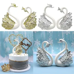 2st Wedding Cake Topper Pair Plastic Swan Par Figurinprydnader med krona