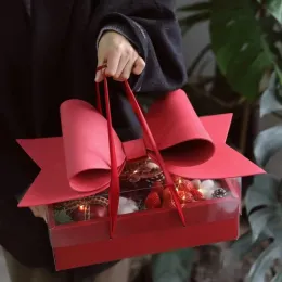 Sıcak Çiçek ve Meyve Hediye Kutusu Kırmızı Gül Çiçek Kutusu Yaylı PVC ile Şeffaf Taşınabilir Katlanabilir Kek Paket Kutusu Toptan Satış