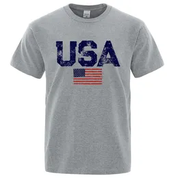 Vintage USA Flag Street Print Männliche T -Shirts Hip Hop Street T -Shirt Sommer lässige Baumwolltimen große atmungsaktive T -Shirte 240410