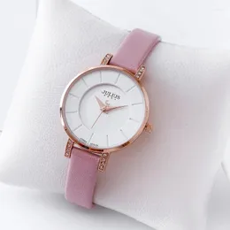 Wristwatches Top Women Fashion Trendy Watches Luxury Lady Cute Time Teen Leather Hour Calendar PinkWristwatch Girl Love Gift Female Wacht