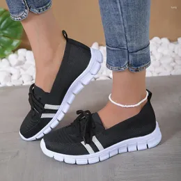 Casual Shoes Summer Large Size Single Light Breathable Soft Sole Lazy Slip-on Comfortable Flying Weaving Walking C1212