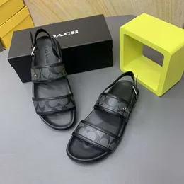 Summer New 2024 Classic Caoz Men's Beach Slippers from Europe och America Designer Sandal Man Shoes