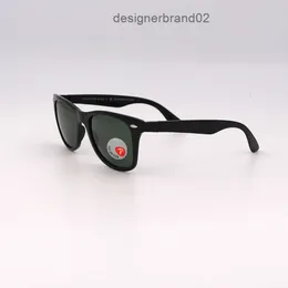 Tasarımcı Güneş Gözlüğü Erkek Kadın Klasik Güneş Gözleri Polarize Model G15 Reçine Lensler 52mm Boyut Tasarım Uygun UV Koruma Gafas Yağmur Bantları JSG0