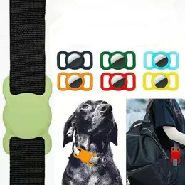 Apple Airtag GPS Finder Dog Cat Collar Loop Pet Accessoriesペットペット製品用のペットシリコン保護トラッカーケース