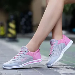 Shoes Flat Breathable Mesh Student Sports and Leisure Women's Running Single Wave Shoes, Large Size