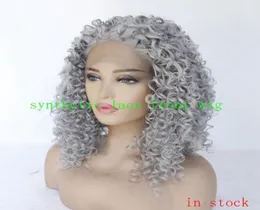 Moda kız parti saç perukları stok gri gri 18 inç kısa saç afro kinky kıvırcık sentetik dantel ön peruk kadın için 57354728119815
