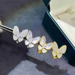 Seiko Edition Top Brand Vancefe Earrings S925 Sterling Silver Asymmetric White Fritillaria Full Diamond Butterfly Earrings Designer Brand Logo Grave Earring