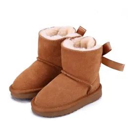 ブーツ新しい冬の雪のブーツ子供靴革の防水ブーツキッズスノーブーツブランドの女の子の男の子ラバーブーツファッションスニーカー