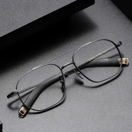 Dita Double Beam Eyeglass 프레임의 AA 선글라스 순수한 티타늄으로 만들어진 새로운 Dita 유행 전체 프레임은 남성과 여성 모두를위한 근시 안경과 짝을 이룰 수 있습니다.