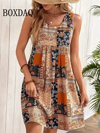 Ethnic Stynic Mulheres sem mangas Geometria Vestido de estampa xadrez de verão Plus Tamanho Mini tanque casual feminino Retro aline 240319