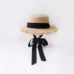 Sommer handgefertigte Panama -Hüte für Frauen Weit großer Brim Beach Sonne mit Mode Long Ribbon Visor Hut Raffia Stroh 240410