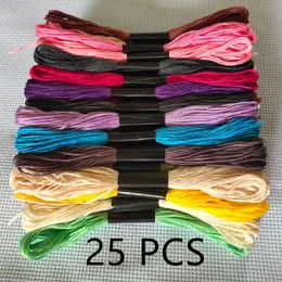25 st slumpmässiga färgbrodertråd Diy Silk Line Branch Threads Liknande trådflossskinnskorsstygtråd