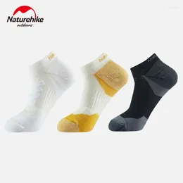 Sportsocken Naturhike-Strümpfe niedrig geschnittener Knöchel für Männer Männer Wandern fahren Radfahren schnell trocken antibakteriell atmungsaktiv