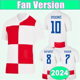 2024 Kroatien Mens Soccer Jerseys Modric Kovacic Kramaric Vida Majer Juranovic Pasalic Petkovic Home Football Shirts