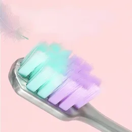 Escova de dentes de macarão Million Nano Bristle Adult dentes escova fornece ação de limpeza profunda para cuidados bucais superiores e higiene