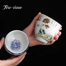 Retro Blue and White Porcelain Tea Cup Handmade Under Glazed Master Cup Tiger Ceramics Kung Fu Tea Taste Cup Matcha Drinkware