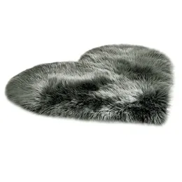 Mancha de coração Faux Sheepskin Fur Area Rugs para quarto da sala