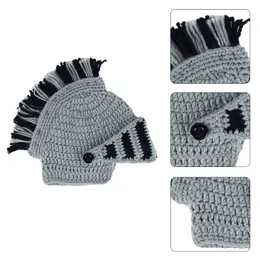 Unisex śmieszny dzianin Knight Helmet Hat Contrast Color Tassel Barbarzyńca Earflap Beanie czapka czaszka z maską na twarz