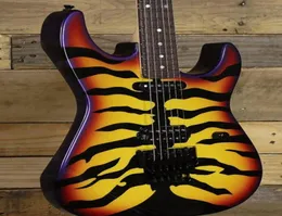 Japão personalizado George Lynch Black Tiger Stripe Amarelo Guitarra elétrica Dot Incluste Flyod Rose Tremolo Bloqueio porca preta Hardware 6550011