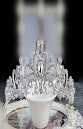 Bohemian Bling Pärled Crystals Wedding Crowns 2018 Bridal Diamond Jewelry Rhinestone pannband Hårkrona Tillbehör Party Tiara C1003507