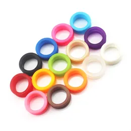 Lber 50pcs Herhangi bir makas için silikon parmak halkaları saç kesimi stil aletleri aksesuarları karıştırma renklerini karıştırır